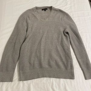 Beige Banana Republic Sweater